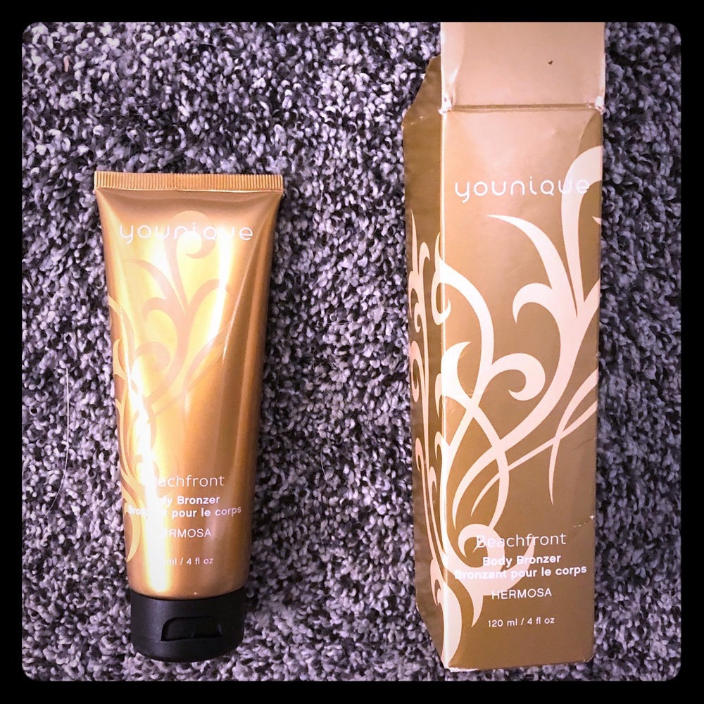 Younique Hermosa Beachfront Body Bronzer- NIB